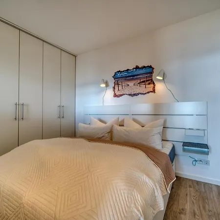 - Haus F, App 0f1206 شقة